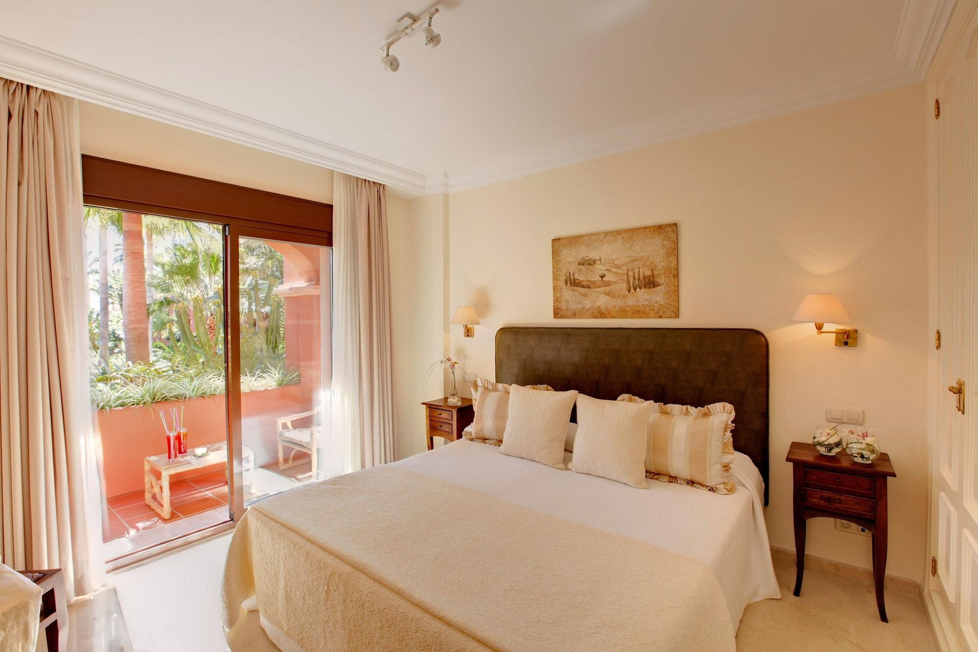מארבלה Vasari Resort מראה חיצוני תמונה