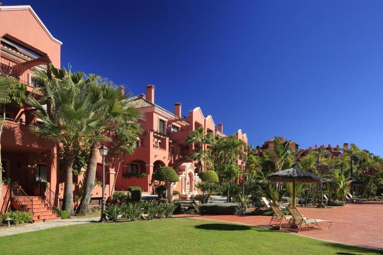 מארבלה Vasari Resort מראה חיצוני תמונה