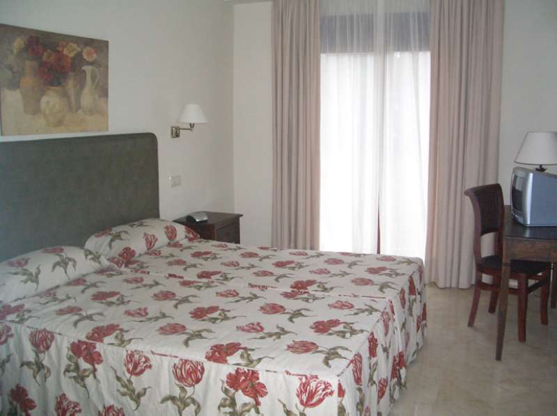 מארבלה Vasari Resort חדר תמונה